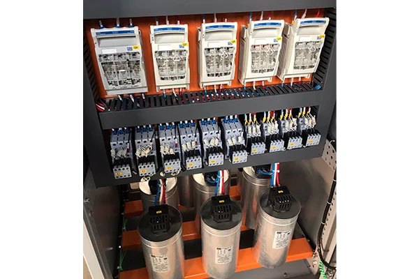 QBC - Quadro de Banco de Capacitores